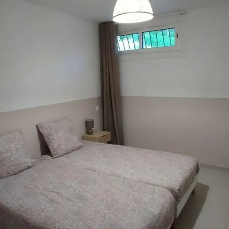 Rez De Villa, Et Sa Terrasse A Ajaccio