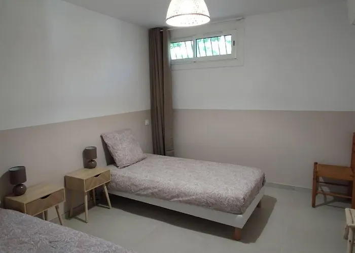 Rez De Villa, Et Sa Terrasse A Apartment